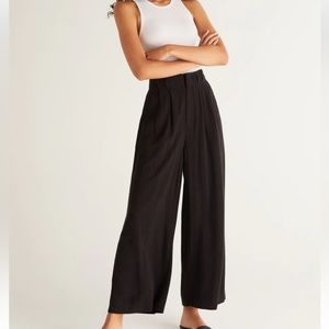 Z Supply Farah Pant Black. Size small. New with tags